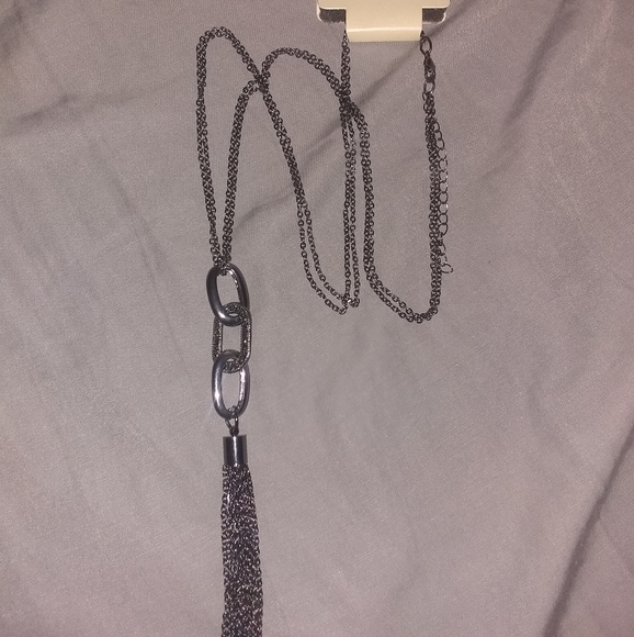 NWT Tassel Chain Necklace - Picture 1 of 3